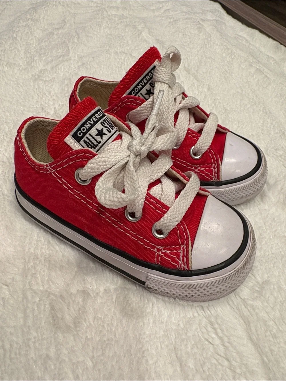 Converse All Stars classic red